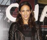 Paula Patton sait qu'un perfecto Chanel fait toute la différence... 