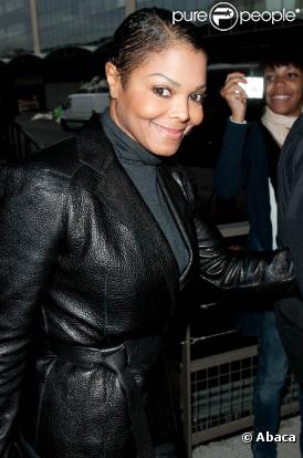 Janet Jackson lors du défilé Hermès à Paris, le 6 octobre 2010