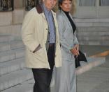 Robert Redford fait Chevalier de la Légion d'Honneur, en présence de Costa-Gavras et Véronique Cayla, au Palais de l'Elysée, à Paris, le 14 octobre 2010.