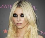 Taylor Momsen toujours très lookée...