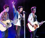 Après de nombreuses dates aux Etats-Unis, les Jonas Brothers sont actuellement en tournée à travers l'Amérique du Sud
