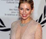 Sienna Miller lors de la soirée organisée par l'UNESCO en Allemagne le 30/10/10.