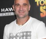 Andre Agassi lors du Stand Up for Skateparks Benefit.