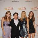 Michael J. Fox, avec ses ravissantes filles et sa femme, pour son grand combat !