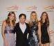 Michael J. Fox, avec ses ravissantes filles et sa femme, pour son grand combat !