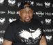 Aaron Neville, 69 ans, a épousé le 13 novembre 2010 sa compagne Sarah, avec qui le coup de foudre avait eu lieu en 2008 lors d'un photo shoot pour le magazine People.