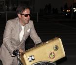 David Arquette arrive à l'aéroport de Los Angeles le 22 novembre 2010