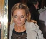 Geri Halliwell sort du restaurant Ivy à Londres, le 4 novembre 2010.