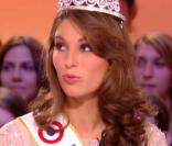 Miss France, invitée sur le plateau du Grand Journal de Canal +.