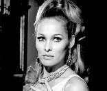 Une photo de Ursula Andress pour <em>Playboy</em> sera vendue aux enchères chez Christie\'s, à New York, le 8 décembre 2010.