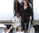 Angelina Jolie entourée de ses filles