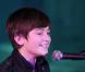 Greyson Chance se produit sur la scène de l'Aquarium, à Paris, vendredi  10 décembre, pour un concert privé destiné à présenter son album à  paraître en 2011 à son public français.