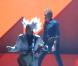 Johnny Hallyday et Matthieu Chedid chantent  Tanagra  à Bercy, le 16 décembre 2010