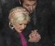 Christina Aguilera et Matt Rutler, à Berlin, quelques jours avant leur départ pour Courchevel, le 16 décembre 2010.