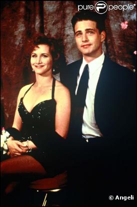 Jason Priestley et Gabrielle Carteris dans  Beverly Hills , en 1990.
