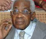 Nicolas Sarkozy et Aimé Césaire en 2006