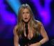 Jennifer Aniston, un décolleté plongeant... comme son taux d'alcoolémie ?