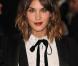 Alexa Chung donne le ton : L'été sera sport-chic !