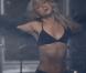 Shakira : Une sublime princesse qui libère son pouvoir sexy dans 