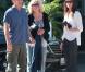 Sean Penn, sa mère Eileen Ryan, et une amie, à Los Angeles le 21 janvier 2011