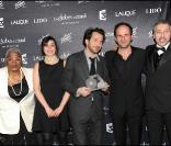Edourard Baer récompensé pour sa pièce Miam Miam à la cérémonie des Globes de Cristal 2011, le 7 février 2011.