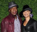 Bobby Brown et Alicia Etheridge au concert de charité des Black Eyed Peas, à The Music Box, à Los Angeles, le 10 février 2011 