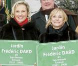 La famille Dard lors de l'inauguration du jardin  Frédéric Dard à Paris en décembre 2010 avec Joséphine et Elisabeth notamment