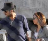 Eva Longoria et Eduardo Cruz sur un yacht à Miami le 5 février 2011
