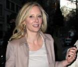 Anne Heche au défilé Hervé Leger by Max Azria durant la Fashion Week de New York, le 15 février 2011.