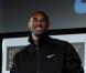 Kobe Bryant rejoint le Grauman's Chinese Theater, à Los Angeles, et laisse ses empreintes de mains et de pieds dans le ciment. Il devient le premier sportif à avoir le privilège d'y figurer.