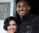 Kobe Bryant rejoint le Grauman's Chinese Theater, à Los Angeles, et laisse ses empreintes de mains et de pieds dans le ciment. Il devient le premier sportif à avoir le privilège d'y figurer.