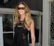 Elle Macpherson et Dannii Minogue s'envoient en l'air pour leur pays natal !