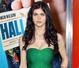 Alexandra Daddario à l'occasion de l'avant-première de  Bon à tirer , au Cinerama Dome de Los Angeles, le 23 avril 2011.