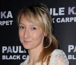 La très pétillante Audrey Lamy a cartonné avec son premier one-man show : Dernières avant Vegas. Elle cartonne maintenant dans Scènes de Ménages sur M6. 