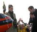 Pour sa première sortie officielle depuis leurs fiançailles, Kate Middleton accompagnait le Prince William sur une base de sauvetage à Anglesey, le 24 février 2011.