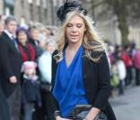 Chelsy Davy est réapparue en Grande-Bretagne à l'occasion du mariage BCBG de Lady Katie Percy au château d'Alnwick, le 26 février 2011. Quelques heures plus tôt, elle était en virée nocturne avec son boyfriend  on/off  le prince Harry !