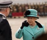 La reine Elizabeth II va disparaître de la monnaie aux îles Fidji...
