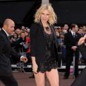 PHOTOS : La robe de Gwyneth Paltrow est très très courte...
