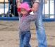 Rebecca Gayheart et  sa fille Billie Beatrice (4 mars à Los Angeles)