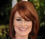 Après son personnage mythique de Sydney dans Melrose Place, la belle Laura Leighton a du mal à revenir à la télé mais la rouquine est toujours aussi belle.  
