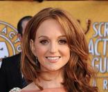 Jayma May de Glee sublime sur tapis rouge !  