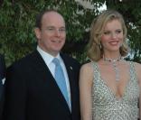 Eva Herzigova et le Prince Albert au gala des Amis du Liban, à Monaco, le 25/04/08