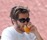 Jake Gyllenhaal au restaurant