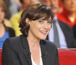 Inès de la Fressange lors de l'enregistrement de l'émission Vivement Dimanche diffusée le 27 mars 2011 