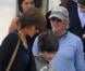 Richard Gere : Ses vacances en famille troublées par une fan très collante !