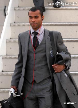 Ashley Cole se serait trouvé une nouvelle compagne, l'actrice Annie Cooper