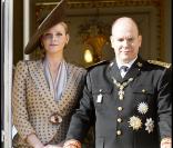 Albert de Monaco et Charlene lors de la Fête nationale monégasque, le 19 novembre 2010.
