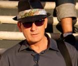 Charlie Sheen sort d'un tournage à Los Angeles en octobre 2010 
