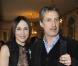 Elsa Zylberstein et Antoine de Caunes au ministère de la Culture, à Paris, lors de la remise des insignes de chevalier dans l'ordre des Arts et des Lettres d'Elsa. 5 avril 2011