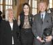 Elsa Zylberstein, son papa, sa maman et son frère au ministère de la Culture, à  Paris, lors de la remise des insignes de chevalier dans l'ordre des Arts  et des Lettres d'Elsa. 5 avril 2011